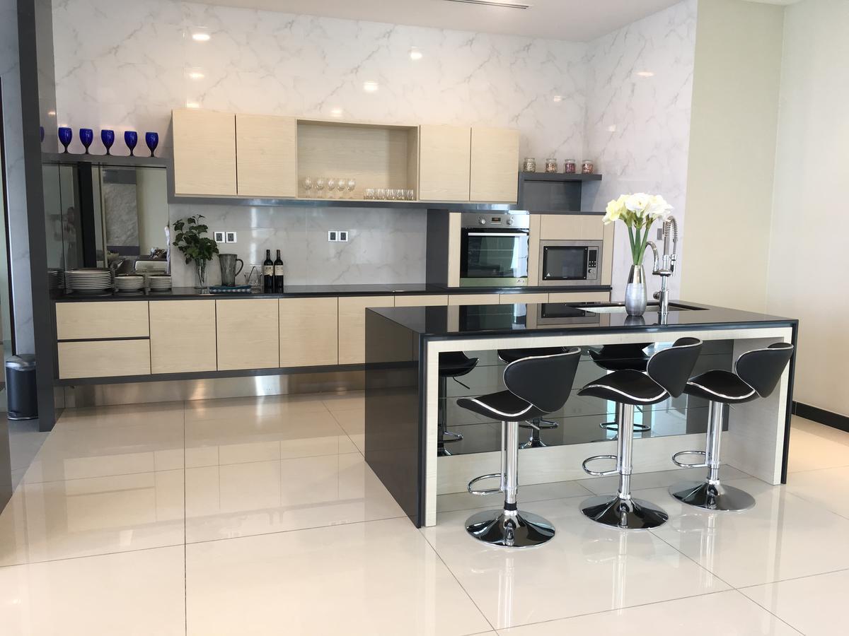 Jb City Paragon Serviced Apartment Johor Bahru Exterior foto